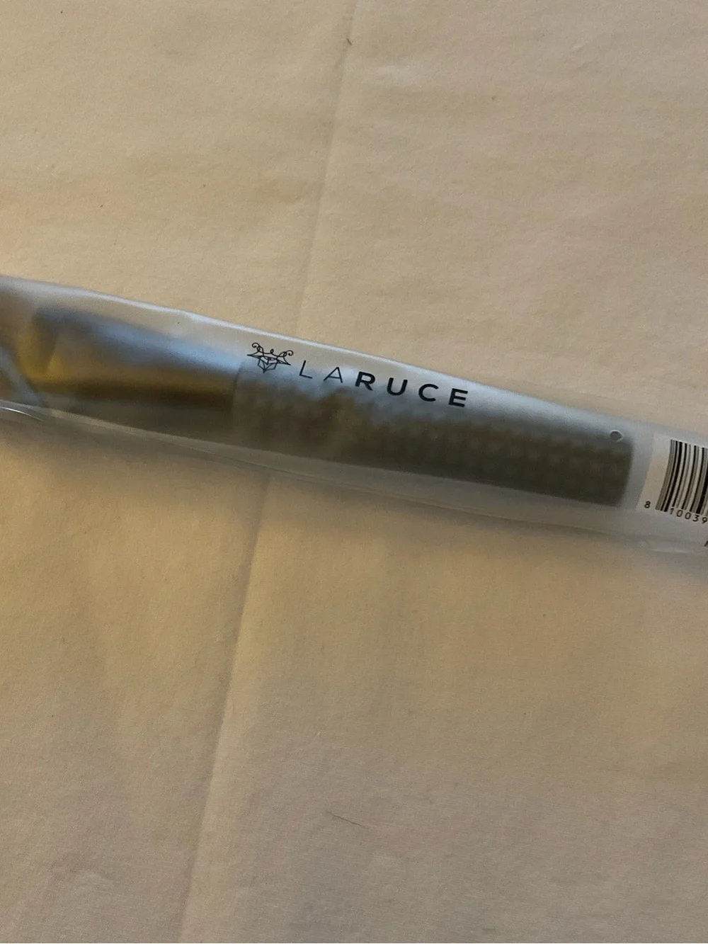 LaRuce Gray Flat Powder Brush - Lux Soft Synthetic Bristles